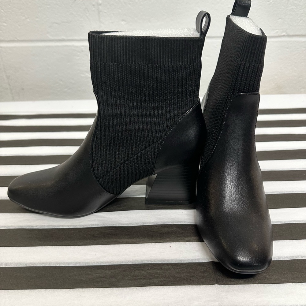 Black sock Boots